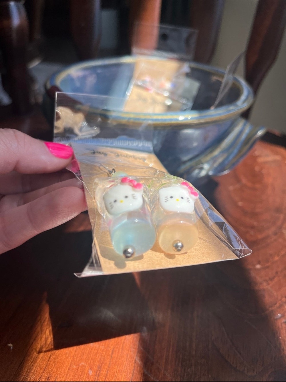 Novelty Cat Face Bubble Tea Drop Earrings - Pink & Blue - Picture 2 of 4